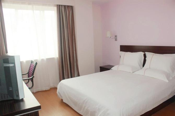Shanghai Yiting 6+E Hotel - Lujiazui Pokój zdjęcie